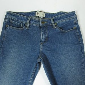 BCBGeneration Sz 30 Women's Straight Leg Jeans